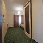 Advenus Szálloda *